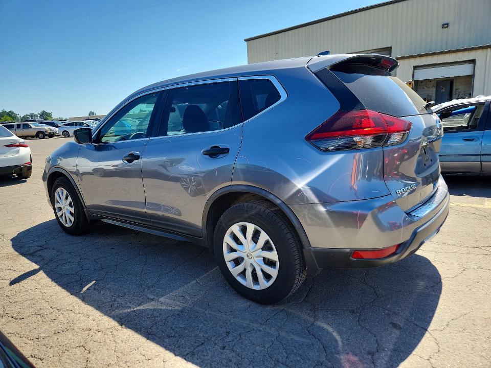 Продаж на аукціоні авто 2018 Nissan Rogue, vin: KNMAT2MTXJP619239, номер лоту: 57965496
