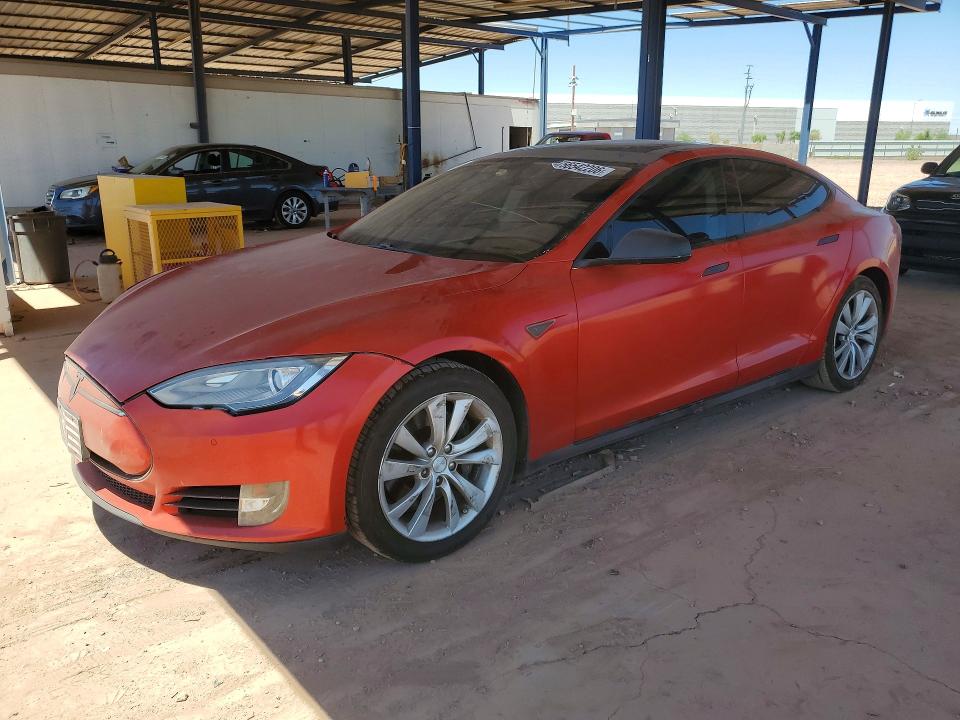 Auction sale of the 2013 Tesla Model S, vin: 5YJSA1DN9DFP18915, lot number: 56542206
