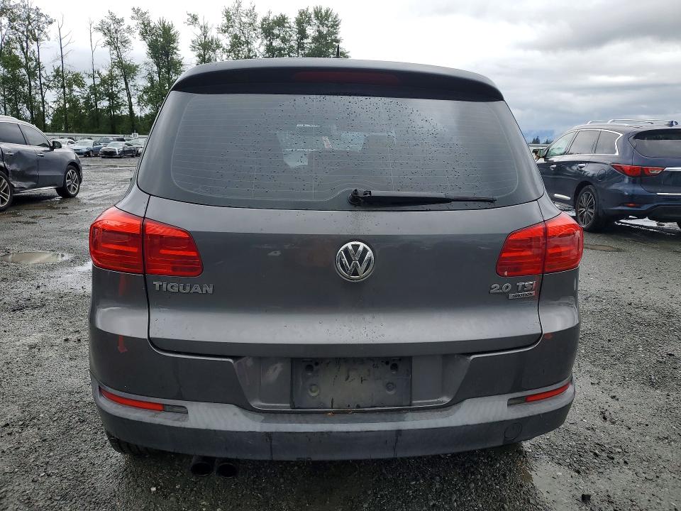 2013 Volkswagen Tiguan მანქანა იყიდება აუქციონზე, vin: WVGBV3AX5DW584594, აუქციონის ნომერი: 55428786