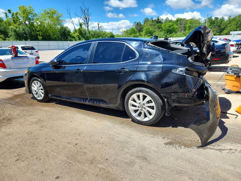 57657366 :رقم المزاد ، 4T1C11BK1RU131485 vin ، 2024 Toyota Camry مزاد بيع
