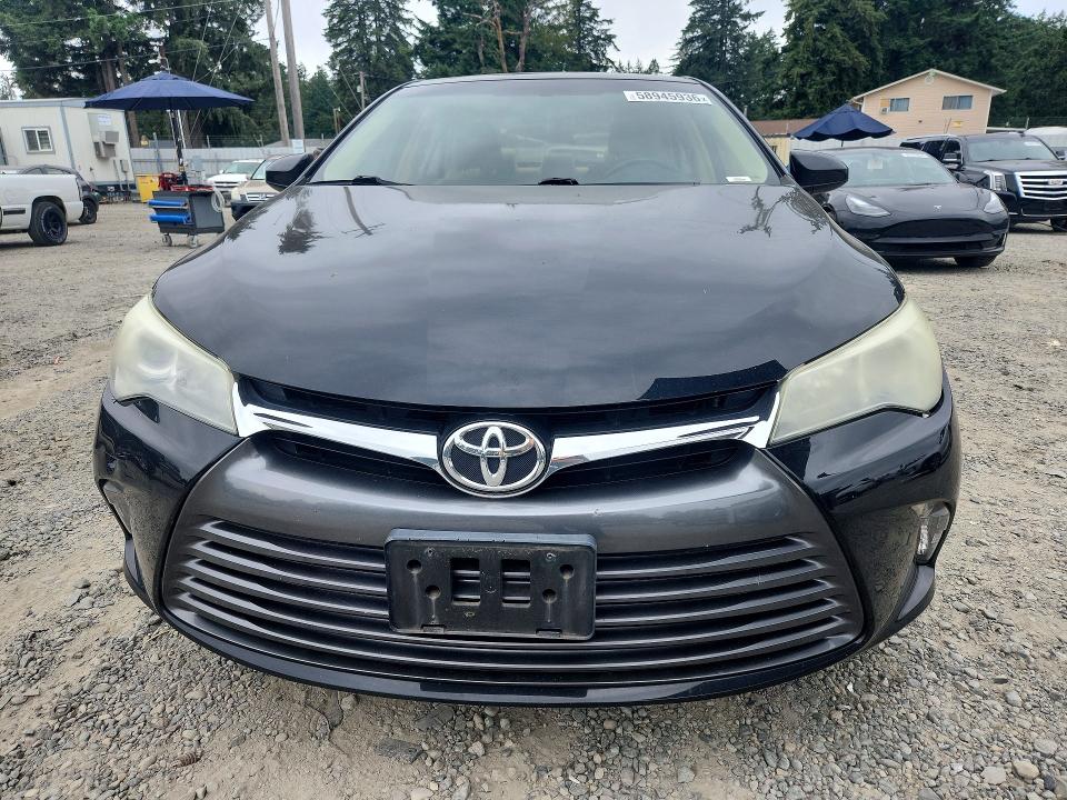 2015 Toyota Camry მანქანა იყიდება აუქციონზე, vin: 4T4BF1FK0FR455407, აუქციონის ნომერი: 58945936