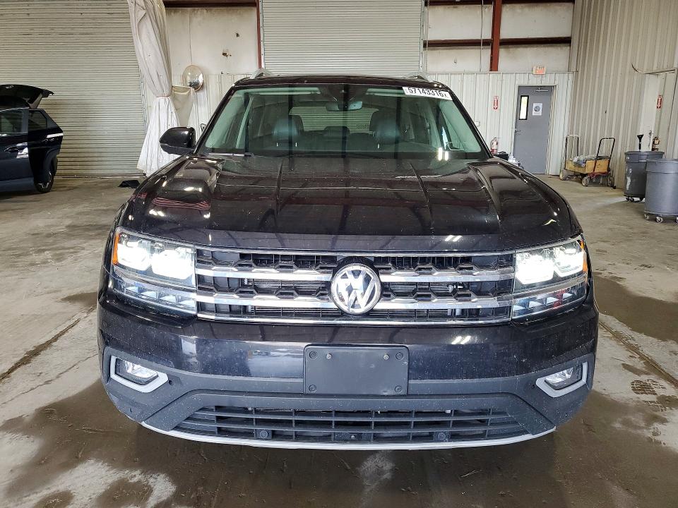 57143316 :رقم المزاد ، 1V2NR2CA5KC569681 vin ، 2019 Volkswagen Atlas مزاد بيع