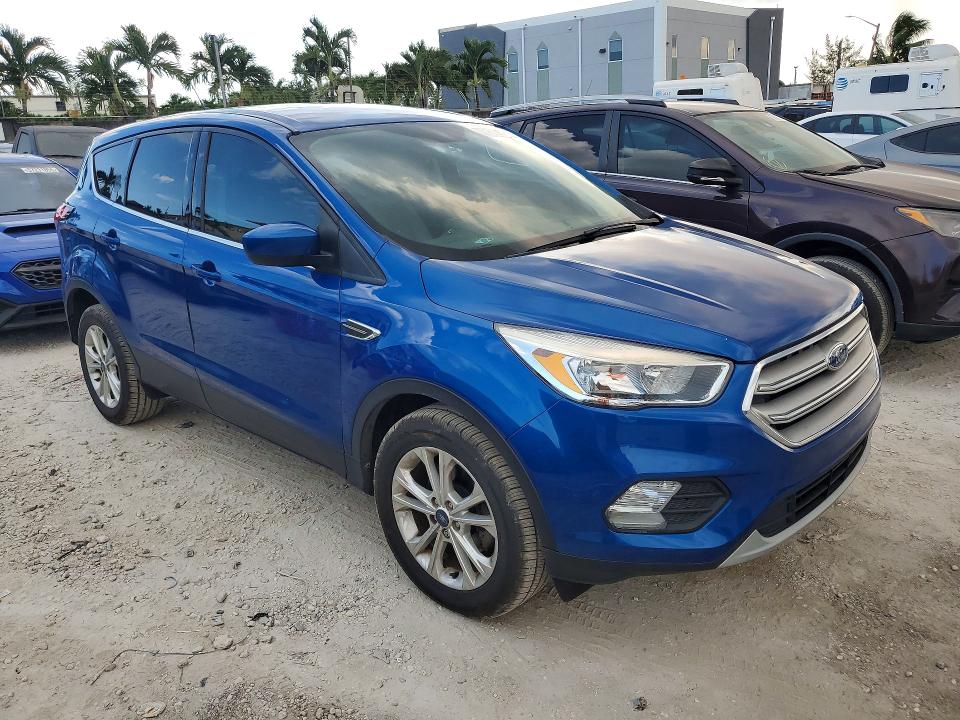 Продаж на аукціоні авто 2019 Ford Escape, vin: 1FMCU0GD1KUA50357, номер лоту: 57581206
