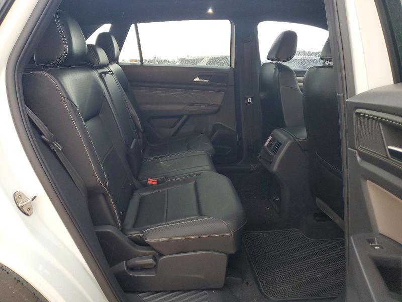 55862546 :رقم المزاد ، 1V2PE2CA9MC237198 vin ، 2021 Volkswagen Atlas Cross Sport مزاد بيع