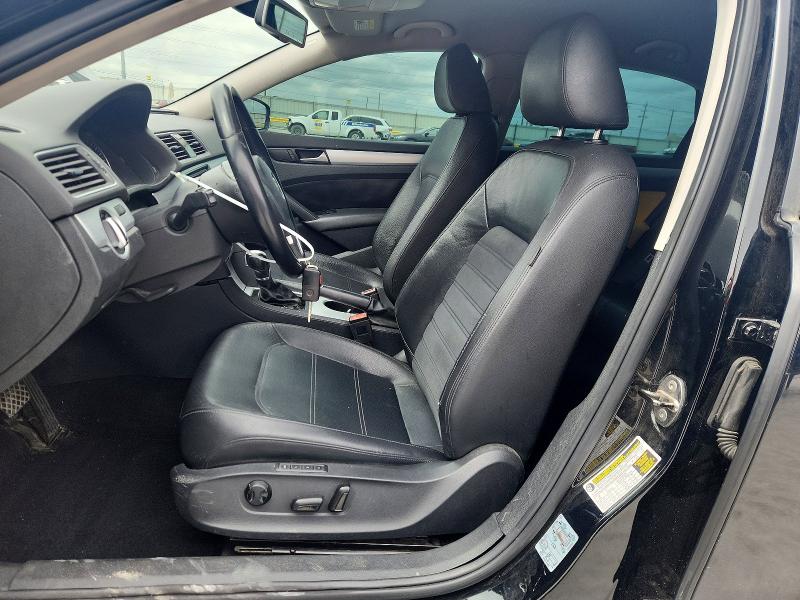 54558476 :رقم المزاد ، 1VWBH7A32DC132679 vin ، 2013 Volkswagen Passat مزاد بيع