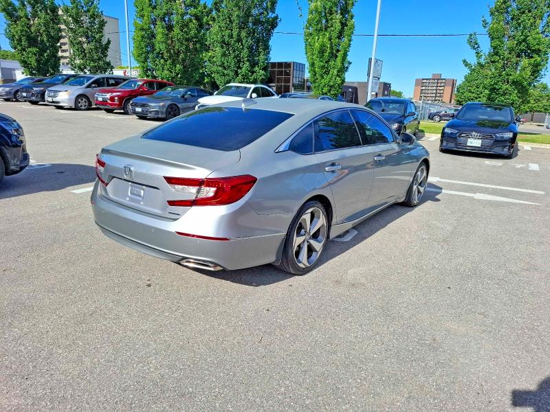 58882036 :رقم المزاد ، 1HGCV1F96JA805394 vin ، 2018 Honda Accord مزاد بيع