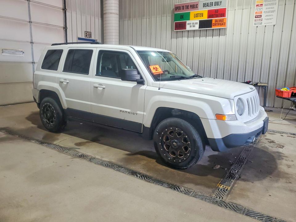 59162916 :رقم المزاد ، 1C4NJPBA5GD811801 vin ، 2016 Jeep Patriot مزاد بيع