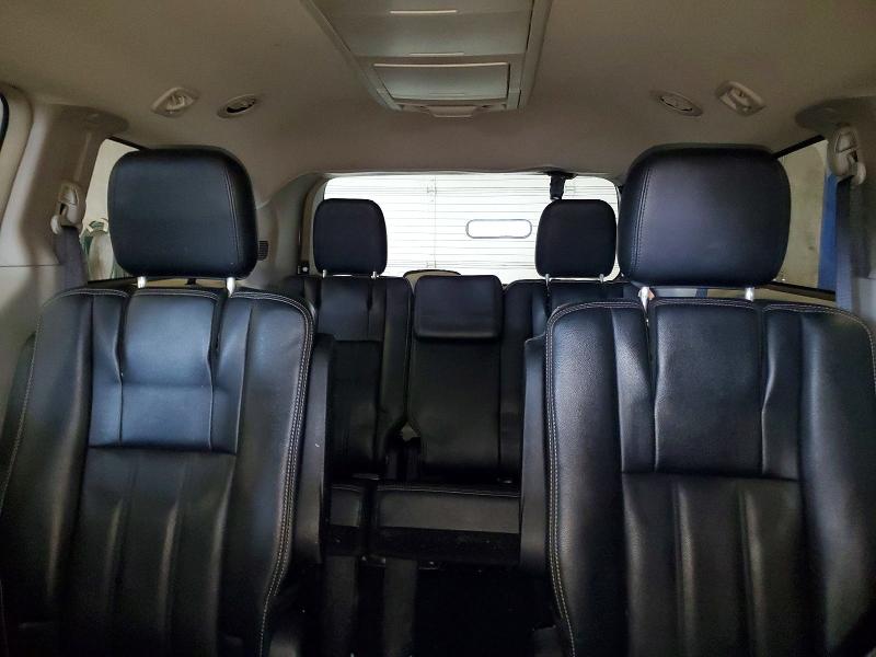 58489596 :رقم المزاد ، 2C4RC1BG3FR534333 vin ، 2015 Chrysler Town & Country مزاد بيع