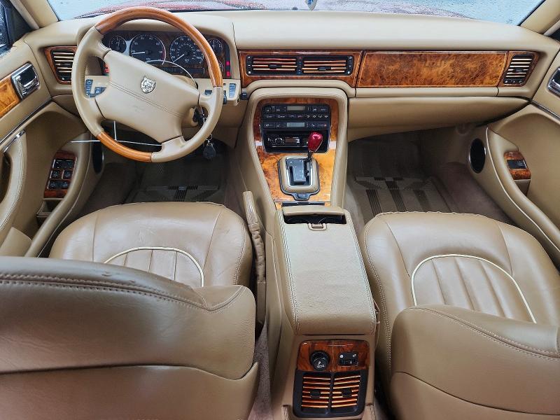 Продажа на аукционе авто 1995 Jaguar Vandenplas, vin: SAJKX1748SC723259, номер лота: 56308216