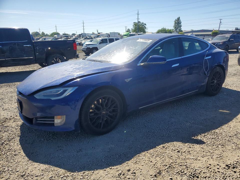 Auction sale of the 2016 Tesla Model S, vin: 5YJSA1E22GF136812, lot number: 57739606