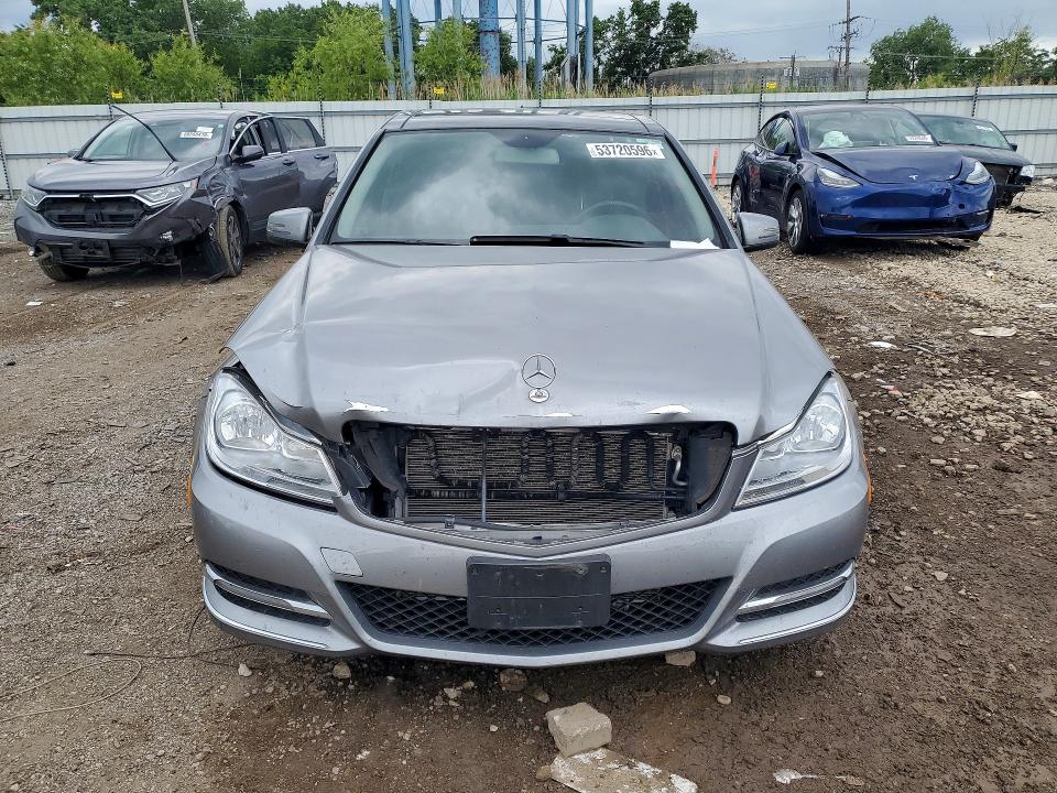 Продажа на аукционе авто 2014 Mercedes-benz C, vin: WDDGF8ABXEG229219, номер лота: 53720596