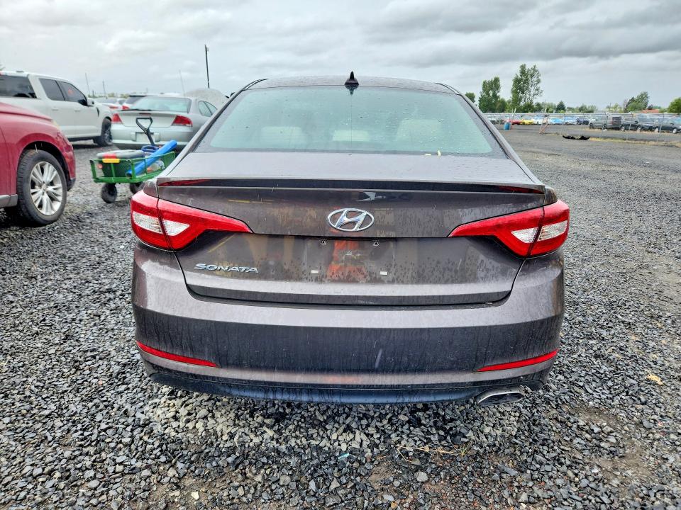 2015 Hyundai Sonata მანქანა იყიდება აუქციონზე, vin: 5NPE24AF8FH164795, აუქციონის ნომერი: 56518816