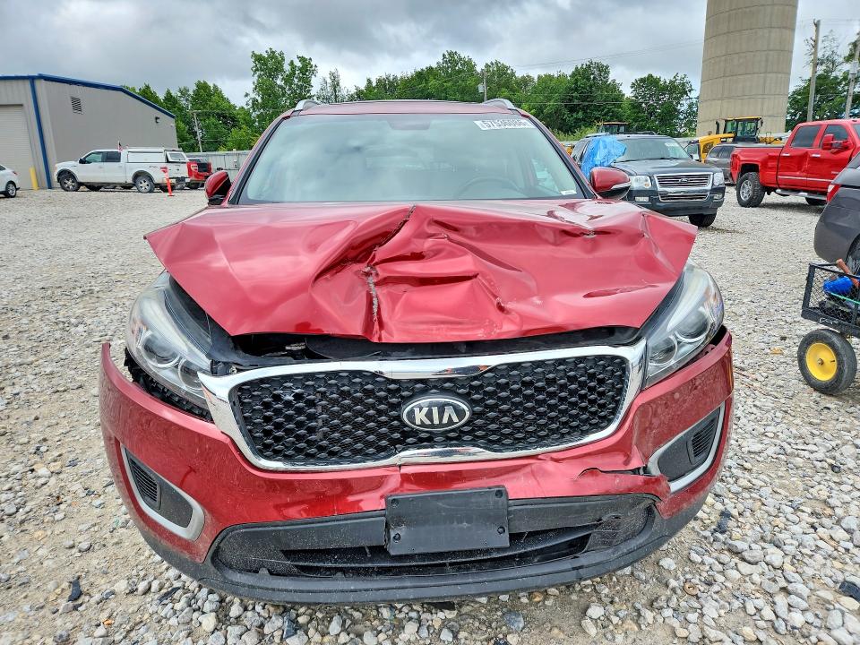 57536086 :رقم المزاد ، 5XYPGDA39HG243824 vin ، 2017 Kia Sorento مزاد بيع