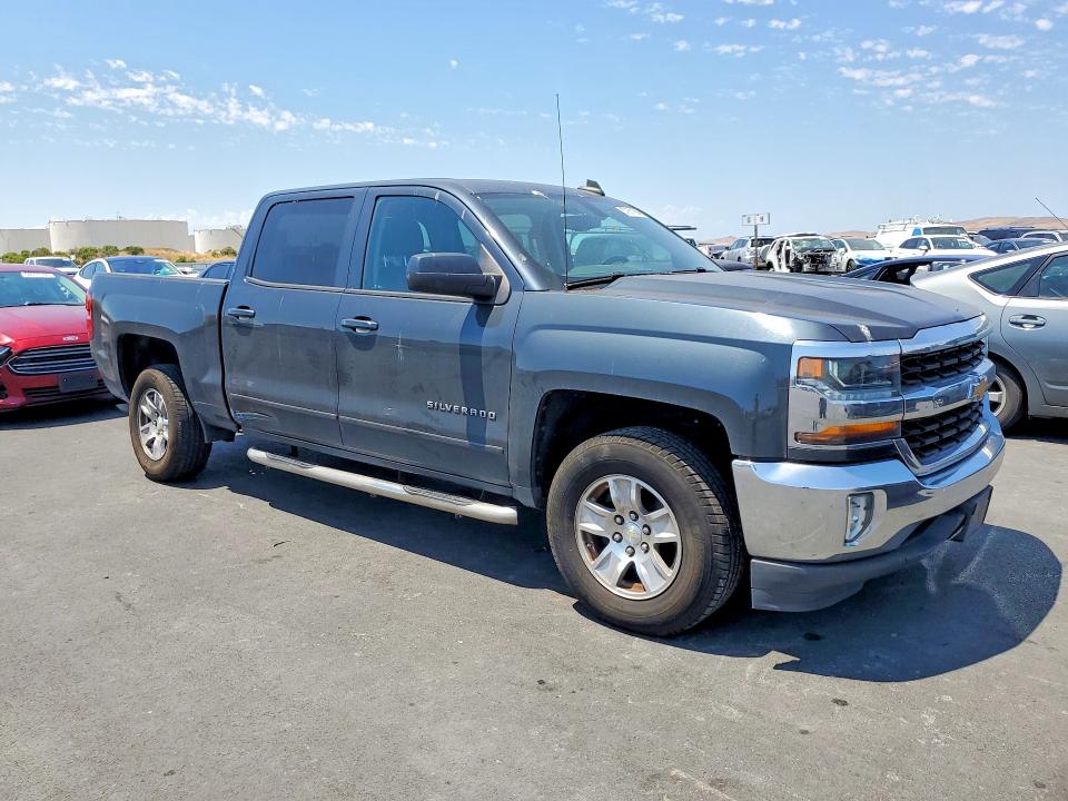 57951166 :رقم المزاد ، 3GCUCRERXHG479121 vin ، 2017 Chevrolet Silverado مزاد بيع