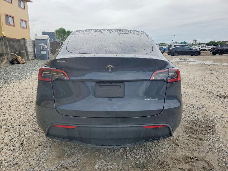 2024 Tesla Model Y მანქანა იყიდება აუქციონზე, vin: 7SAYGDEE5RF037184, აუქციონის ნომერი: 56110156