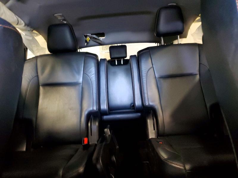 Продажа на аукционе авто 2018 Toyota Highlander Hybrid, vin: 5TDDGRFH7JS042744, номер лота: 55909536