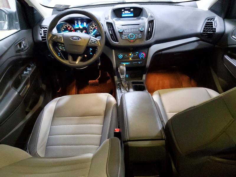 2017 Ford Escape მანქანა იყიდება აუქციონზე, vin: 1FMCU0F77HUA78202, აუქციონის ნომერი: 55743606