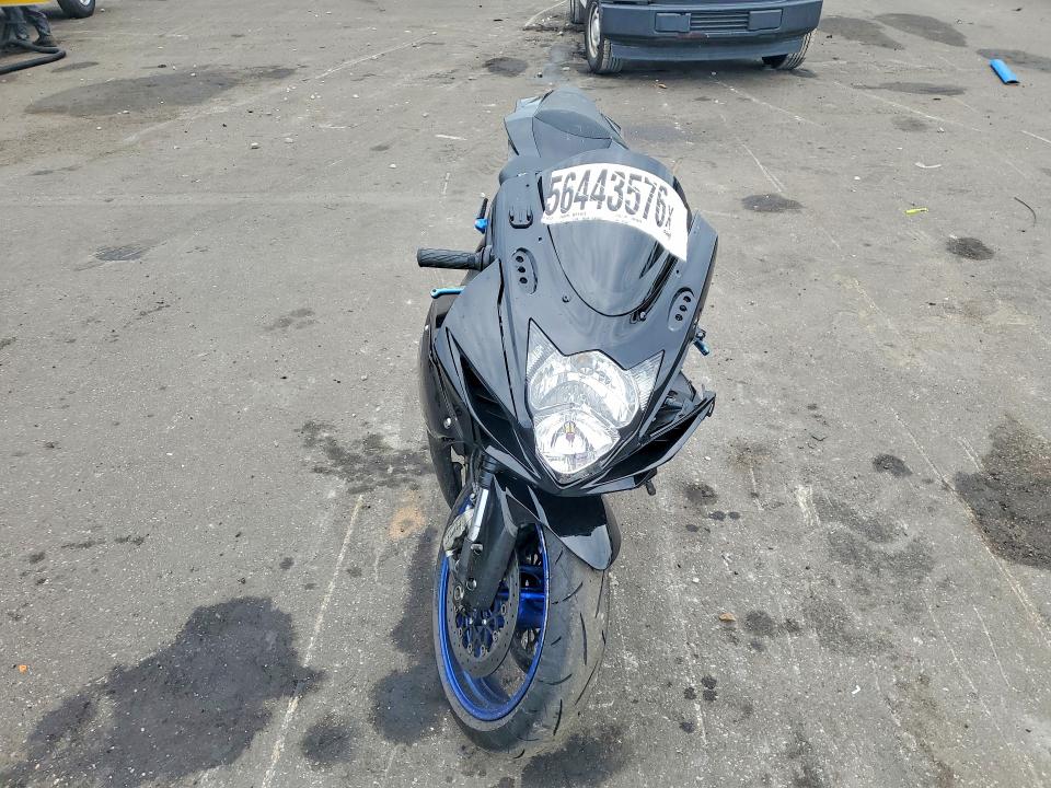 56443576 :رقم المزاد ، JS1GN7FA5F2101504 vin ، 2015 Suzuki Gsx-r600 مزاد بيع