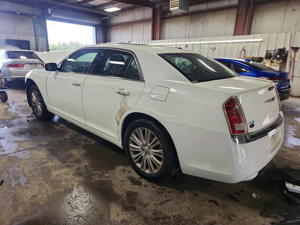 2013 Chrysler 300 მანქანა იყიდება აუქციონზე, vin: 2C3CCARG1DH716048, აუქციონის ნომერი: 57336396