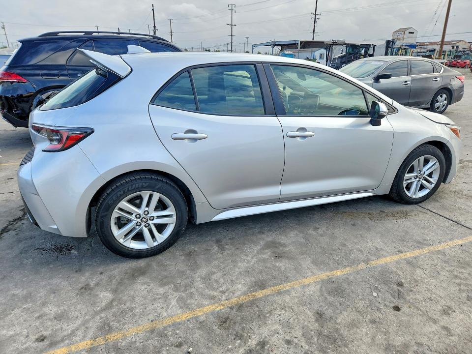 2019 Toyota Corolla Hatchback მანქანა იყიდება აუქციონზე, vin: JTNK4RBE3K3060667, აუქციონის ნომერი: 59379166