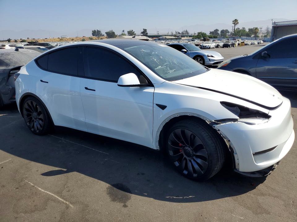 55838686 :رقم المزاد ، 7SAYGDEF6PF662022 vin ، 2023 Tesla Model Y مزاد بيع