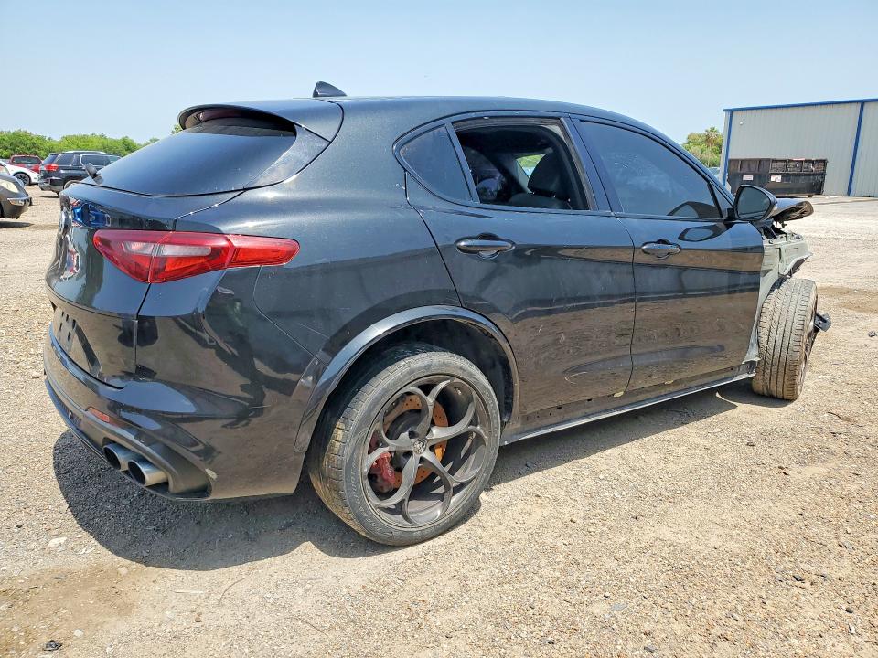 Продаж на аукціоні авто 2018 Alfa Romeo Stelvio, vin: ZASFAKEV6J7C15633, номер лоту: 57610976