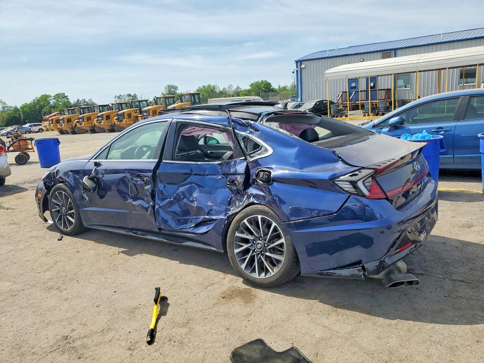 Продажа на аукционе авто 2020 Hyundai Sonata, vin: 5NPEH4J20LH015613, номер лота: 56170556