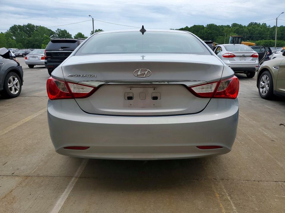 57705246 :رقم المزاد ، 5NPEB4AC2DH587164 vin ، 2013 Hyundai Sonata مزاد بيع
