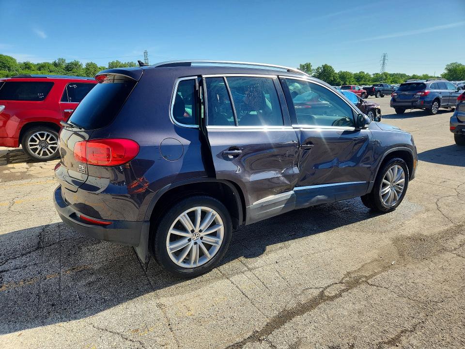 Aukcja sprzedaży 2016 Volkswagen Tiguan, vin: WVGBV7AX2GW531654, numer aukcji: 56828726