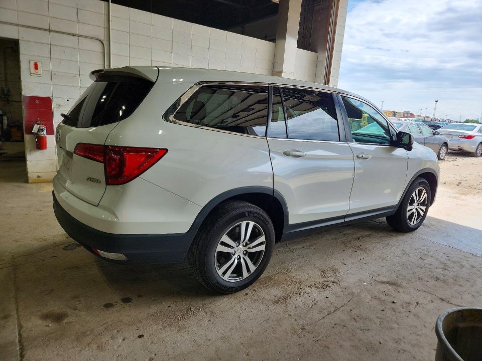 Продаж на аукціоні авто 2017 Honda Pilot, vin: 5FNYF6H59HB004632, номер лоту: 56403076