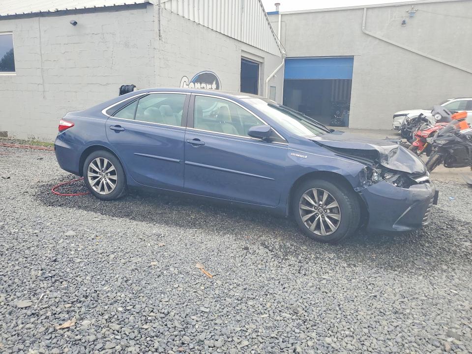 57673556 :رقم المزاد ، 4T1BD1FK5FU148931 vin ، 2015 Toyota Camry Hybrid مزاد بيع