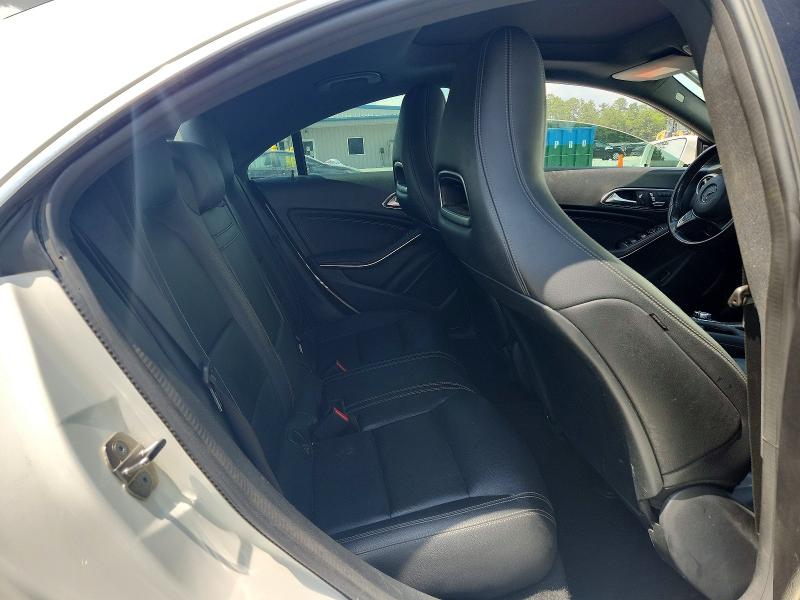 57289786 :رقم المزاد ، WDDSJ4GB9KN724379 vin ، 2019 Mercedes-benz Cla مزاد بيع