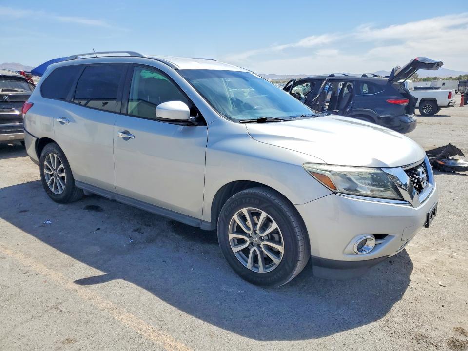 55644656 :رقم المزاد ، 5N1AR2MM4GC621829 vin ، 2016 Nissan Pathfinder مزاد بيع