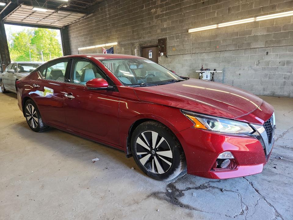 55733926 :رقم المزاد ، 1N4BL4EV1KC102331 vin ، 2019 Nissan Altima مزاد بيع