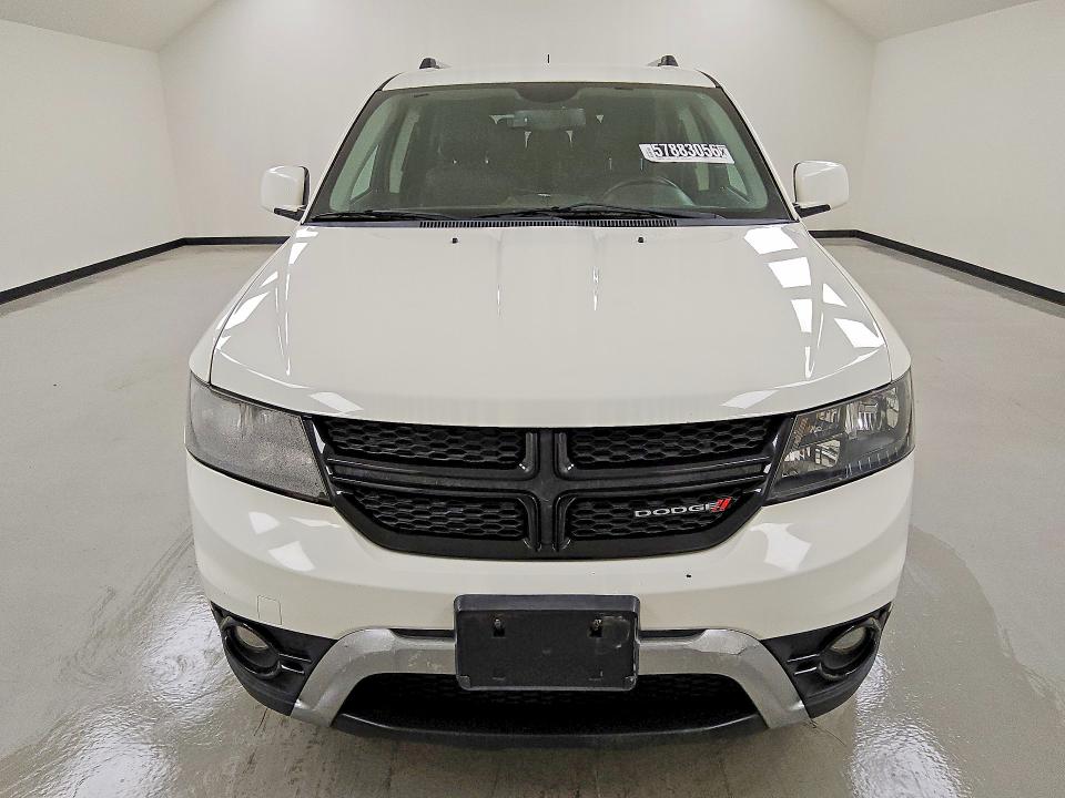 57883056 :رقم المزاد ، 3C4PDCGB5JT145406 vin ، 2018 Dodge Journey مزاد بيع