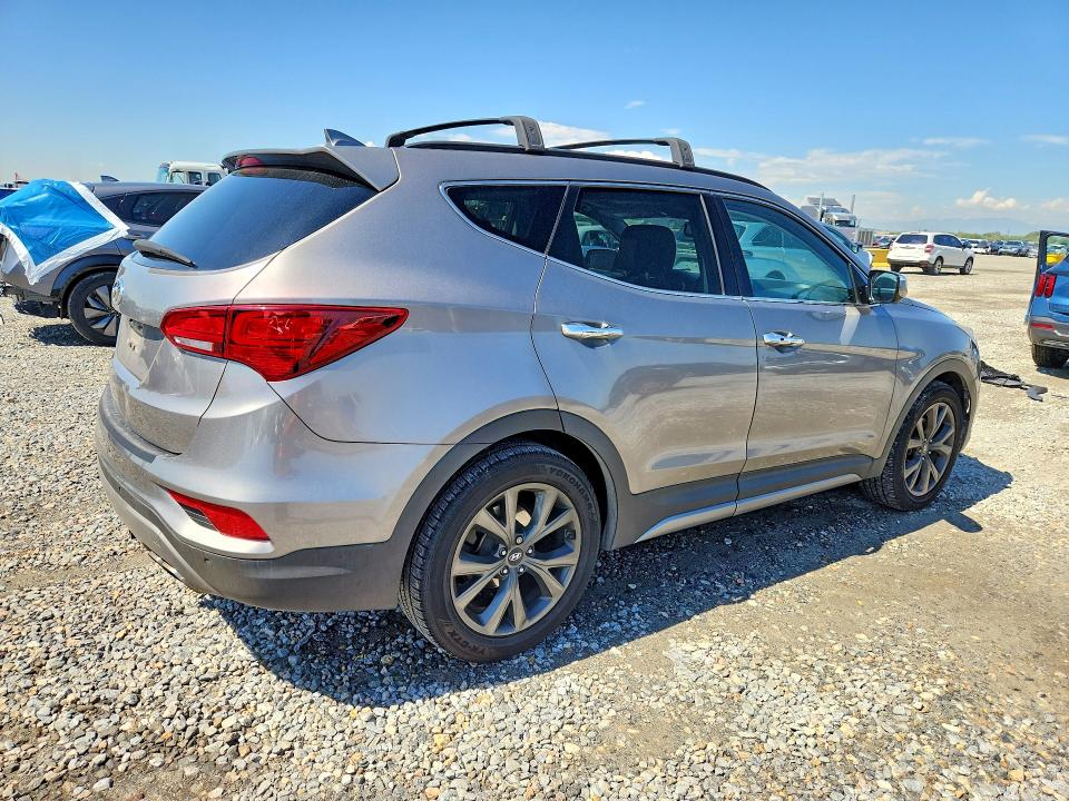 2017 Hyundai Santa Fe Sport მანქანა იყიდება აუქციონზე, vin: 5XYZWDLAXHG408254, აუქციონის ნომერი: 58604336