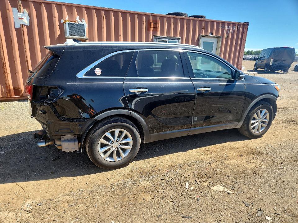2016 Kia Sorento მანქანა იყიდება აუქციონზე, vin: 5XYPG4A3XGG060009, აუქციონის ნომერი: 58401636