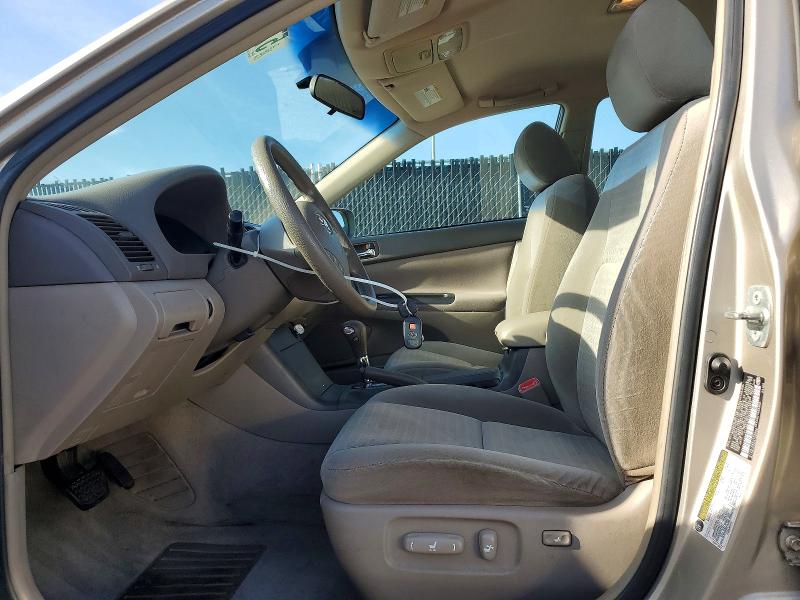 2005 Toyota Camry მანქანა იყიდება აუქციონზე, vin: 4T1BE32KX5U435274, აუქციონის ნომერი: 57579406