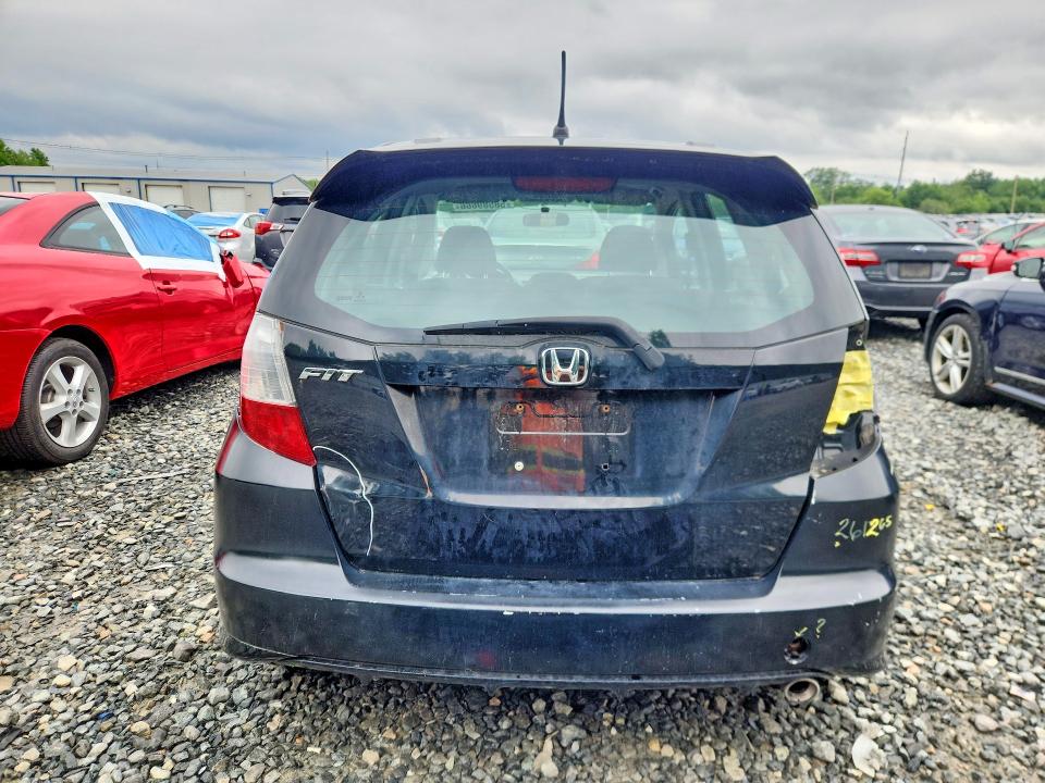 58589666 :رقم المزاد ، JHMGE8H57BC026528 vin ، 2011 Honda Fit مزاد بيع