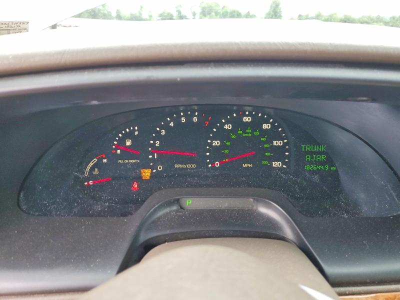 57655886 :رقم المزاد ، 1LNHM97V3XY715827 vin ، 1999 Lincoln Continental مزاد بيع