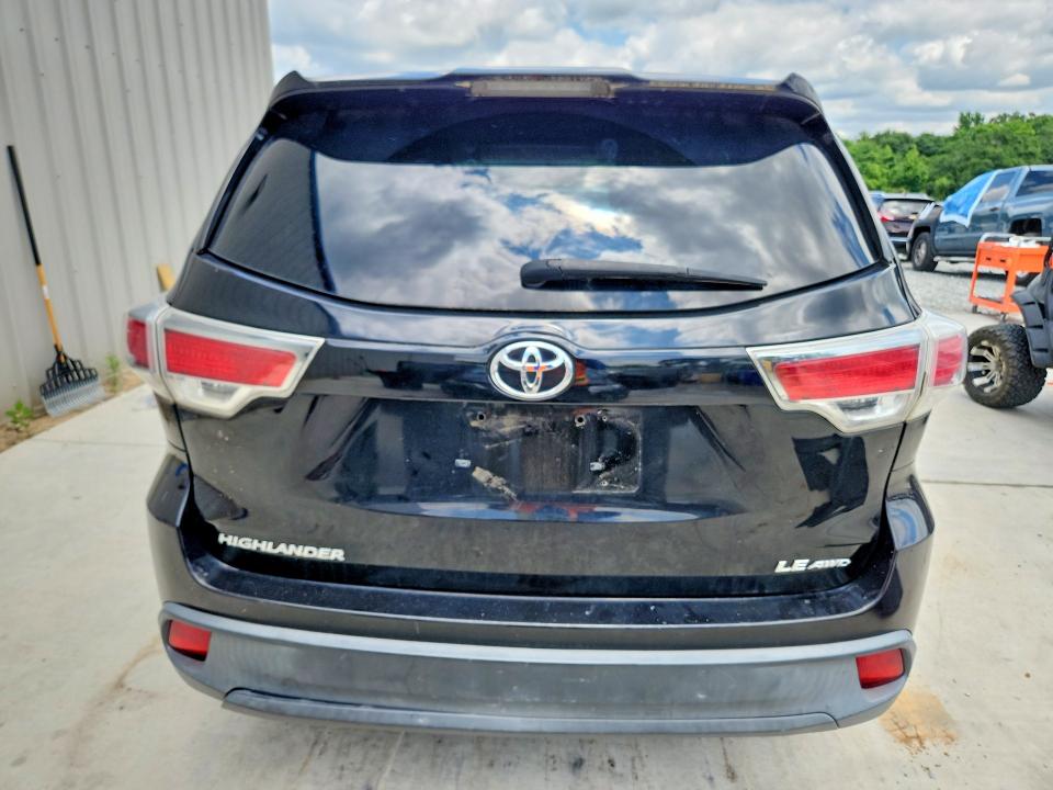 Продажа на аукционе авто 2015 Toyota Highlander, vin: 5TDBKRFH4FS074256, номер лота: 55753906