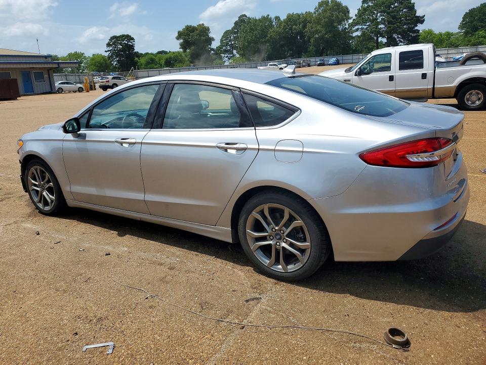 57858786 :رقم المزاد ، 3FA6P0CD7LR137161 vin ، 2020 Ford Fusion مزاد بيع