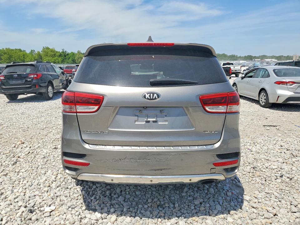 2016 Kia Sorento მანქანა იყიდება აუქციონზე, vin: 5XYPKDA58GG086804, აუქციონის ნომერი: 55986636
