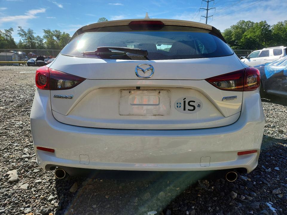 Продажа на аукционе авто 2018 Mazda 3, vin: 3MZBN1M35JM265593, номер лота: 57642056