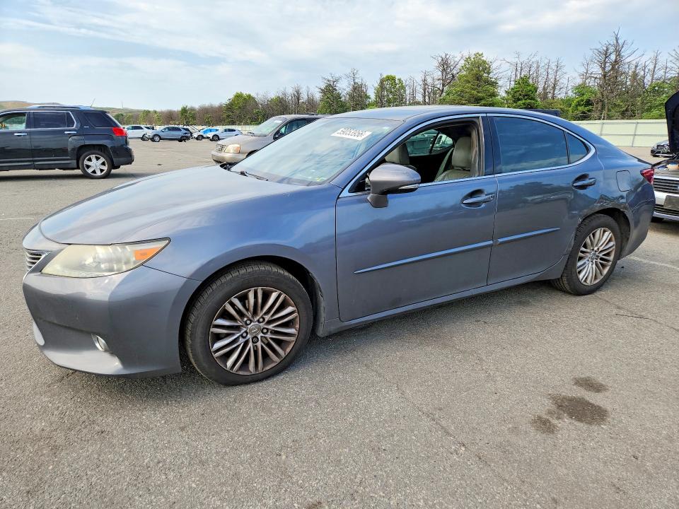 59053956 :رقم المزاد ، JTHBK1GG8D2068809 vin ، 2013 Lexus Es مزاد بيع