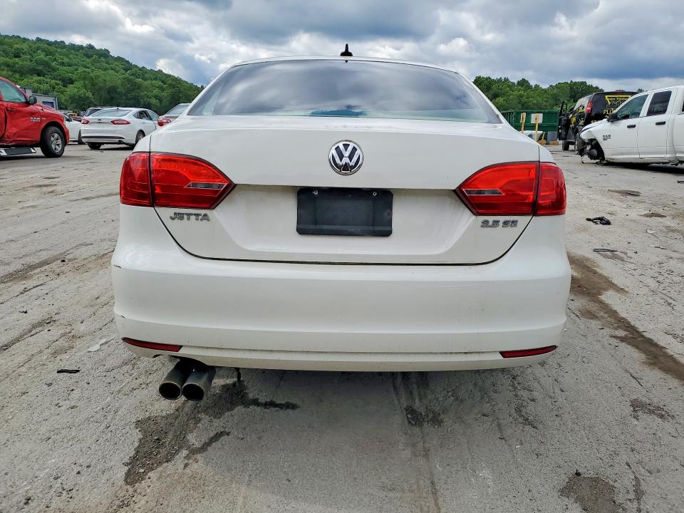 Продажа на аукционе авто 2011 Volkswagen Jetta, vin: 3VWDZ7AJ4BM354656, номер лота: 57346646