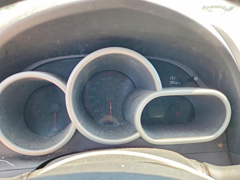 73340855 :رقم المزاد ، 2T1KU4EE5BC713865 vin ، 2011 Toyota Matrix مزاد بيع