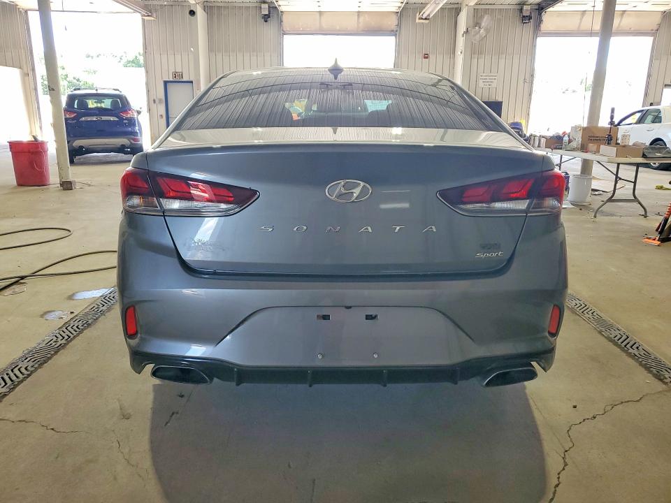 Продажа на аукционе авто 2018 Hyundai Sonata, vin: 5NPE34AF9JH724538, номер лота: 57656316