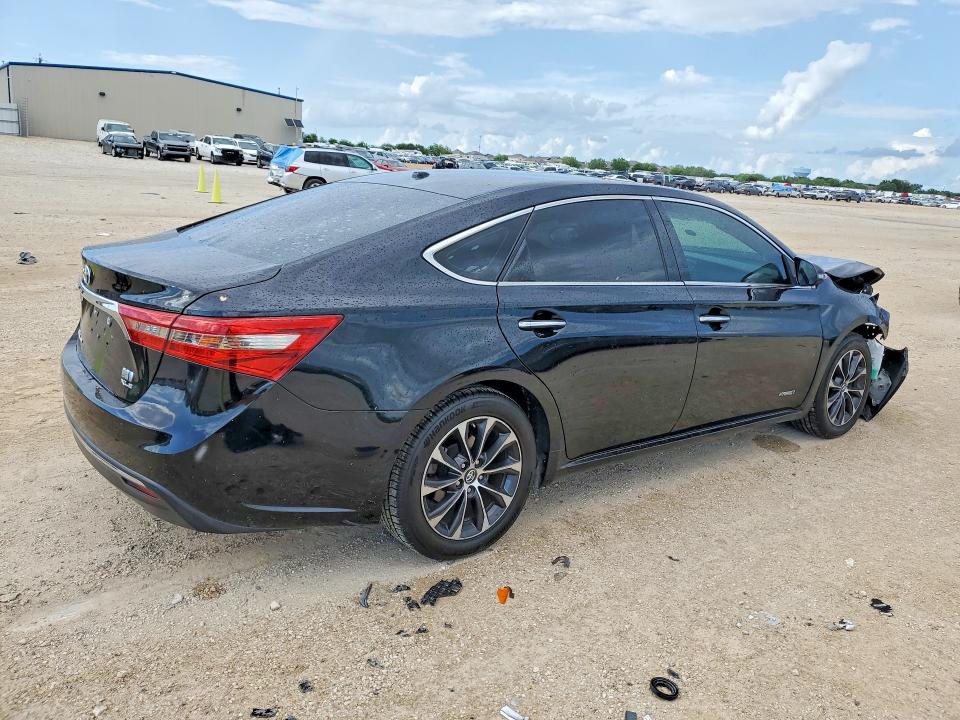 57366246 :رقم المزاد ، 4T1BD1EB3JU063578 vin ، 2018 Toyota Avalon Hybrid مزاد بيع