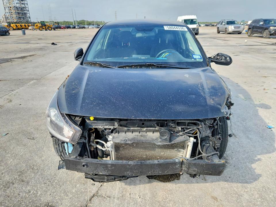 58044536 :رقم المزاد ، 3KPA24ADXNE477783 vin ، 2022 Kia Rio مزاد بيع